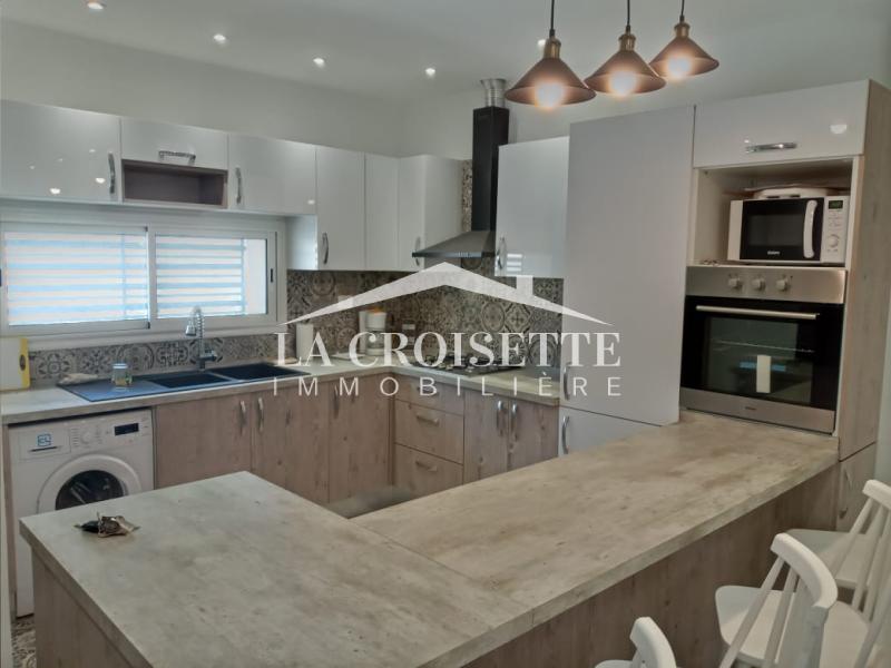 Rez-de-chaussée meublé S+2 avec jardin  à La Marsa